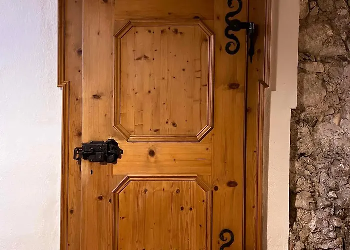 Living History (adults Only) Daire Hallstatt