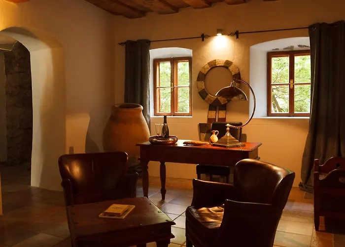 Living History (adults Only) Daire Hallstatt