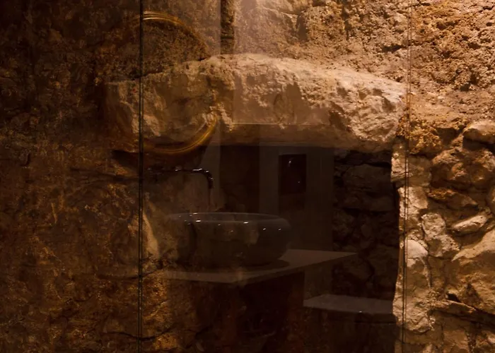 公寓 Living History (adults Only) *