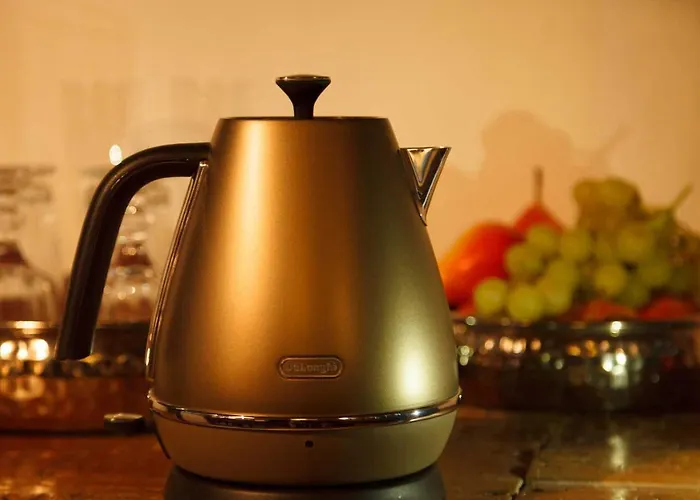 Living History (adults Only) Daire